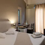Plaza 호텔 3*