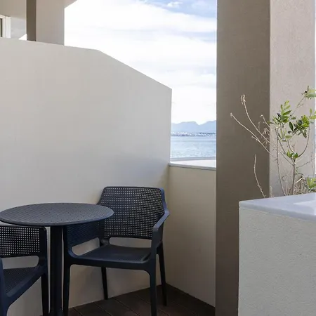 Hotel Plaza Loutraki (Corinthia)