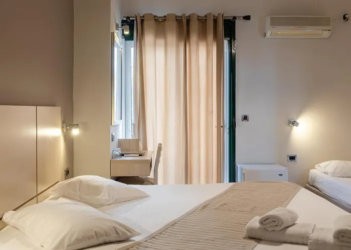 Szálloda Plaza 3*